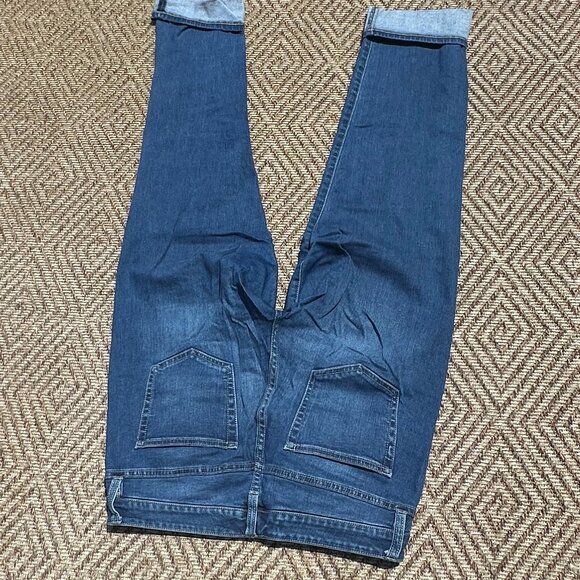 Liverpool Charlie Crop Jeans with Rolled Cuff | Size 6/Size 28 | Mid Wash Blue - Picture 3 of 5